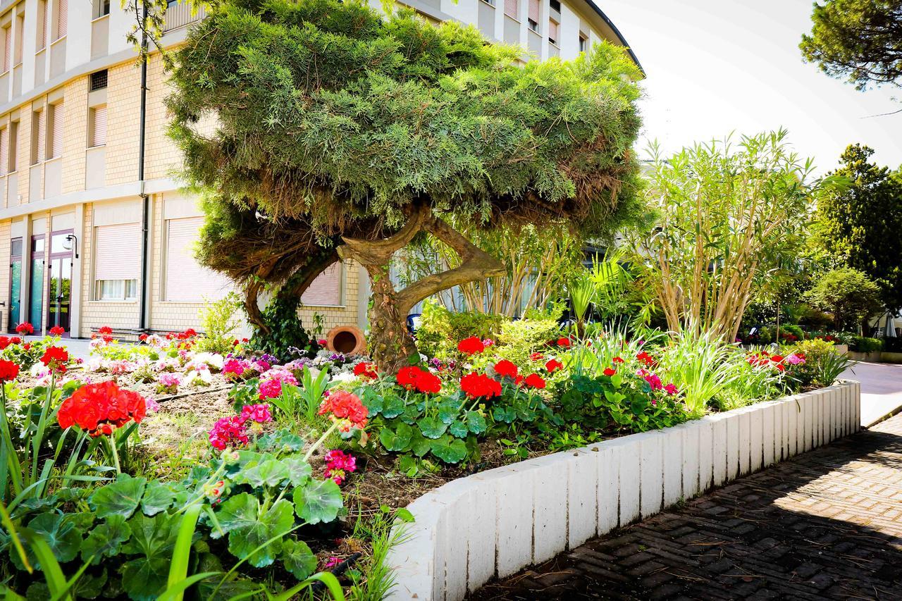 Hotel Cristallo Riolo Terme Exterior foto